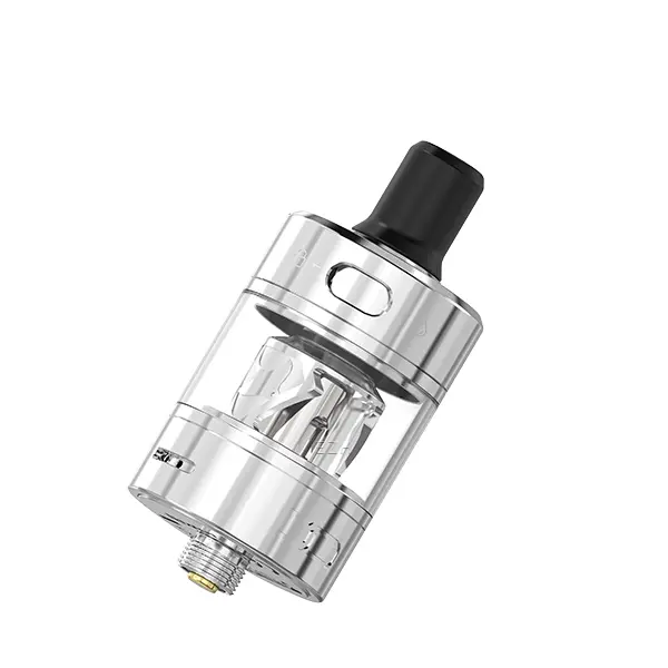 Advken Manta MTL Tank Verdampfer in Silber, Seitenansicht mit sichtbarem Coil und schwarzem Drip Tip